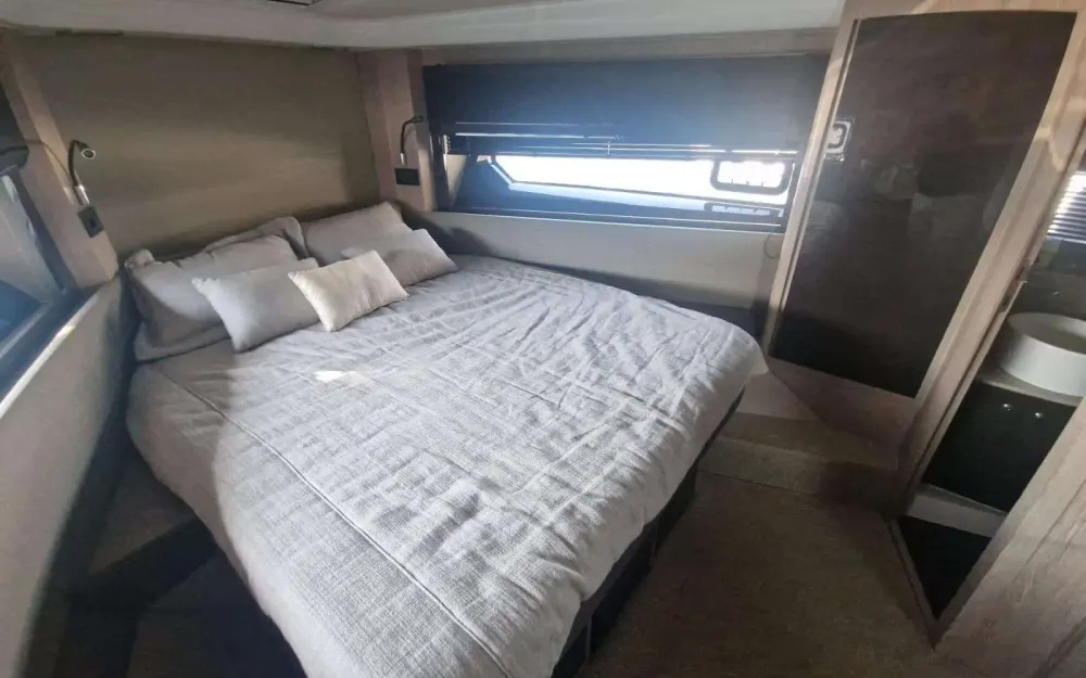 slider 7 Azimut Atlantis 51