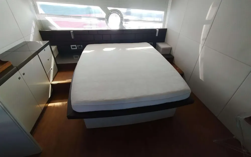 slider 17 Rio Yachts Colorado 54