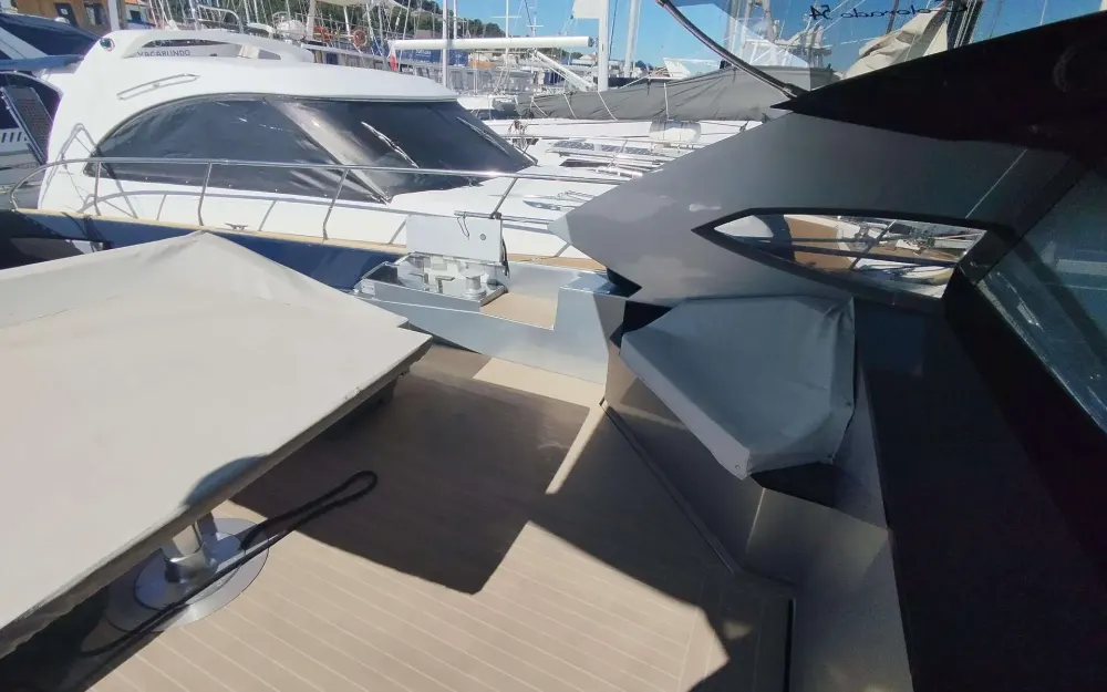 slider 7 Rio Yachts Colorado 54