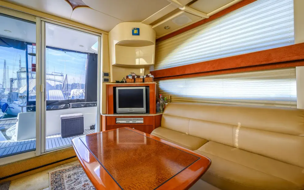 slider 14 Meridian Yacht  341