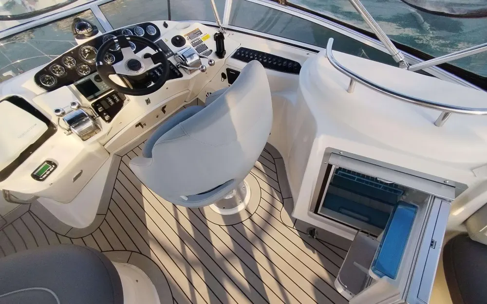 slider 4 Meridian Yacht  341