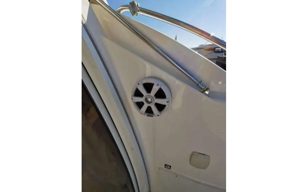 slider 5 Sealine  SC 39