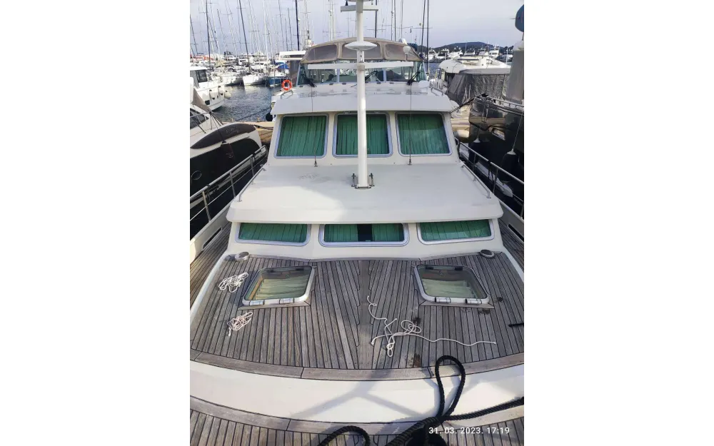 slider 4 Linssen  470 Grand Sturdy