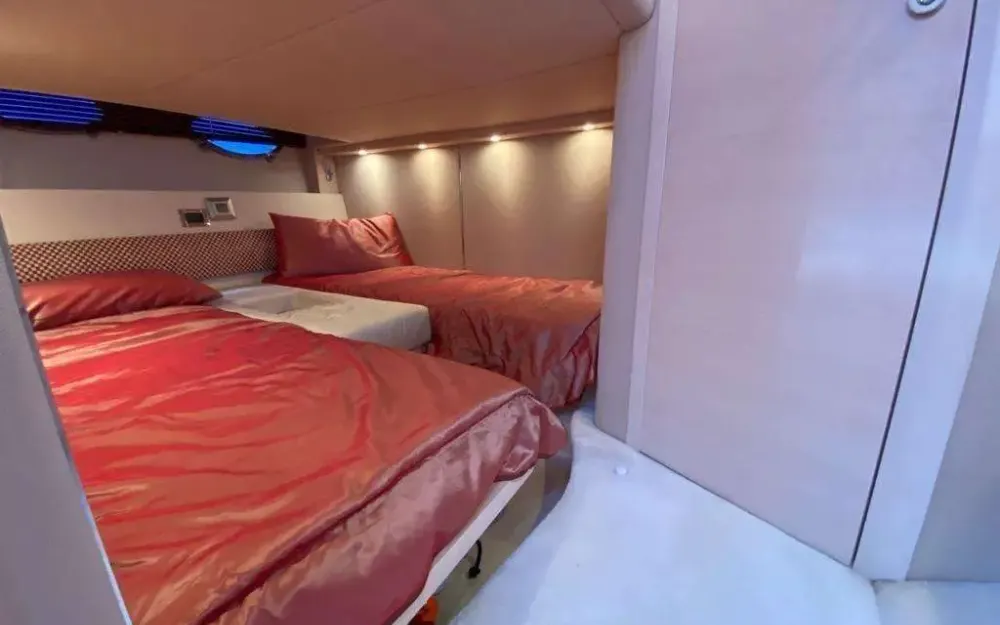 slider 3 Azimut Atlantis 39