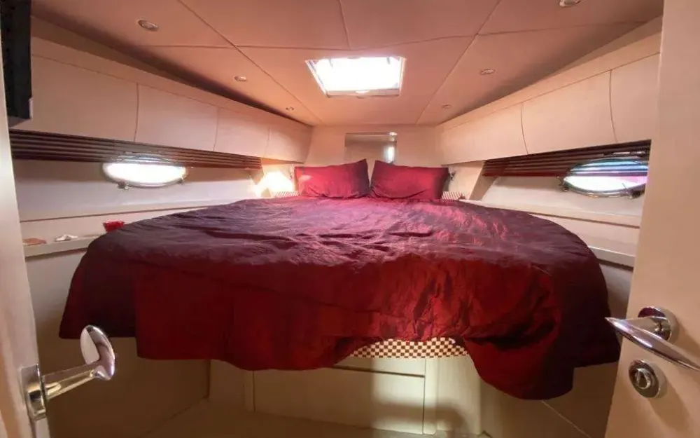 slider 7 Azimut Atlantis 39