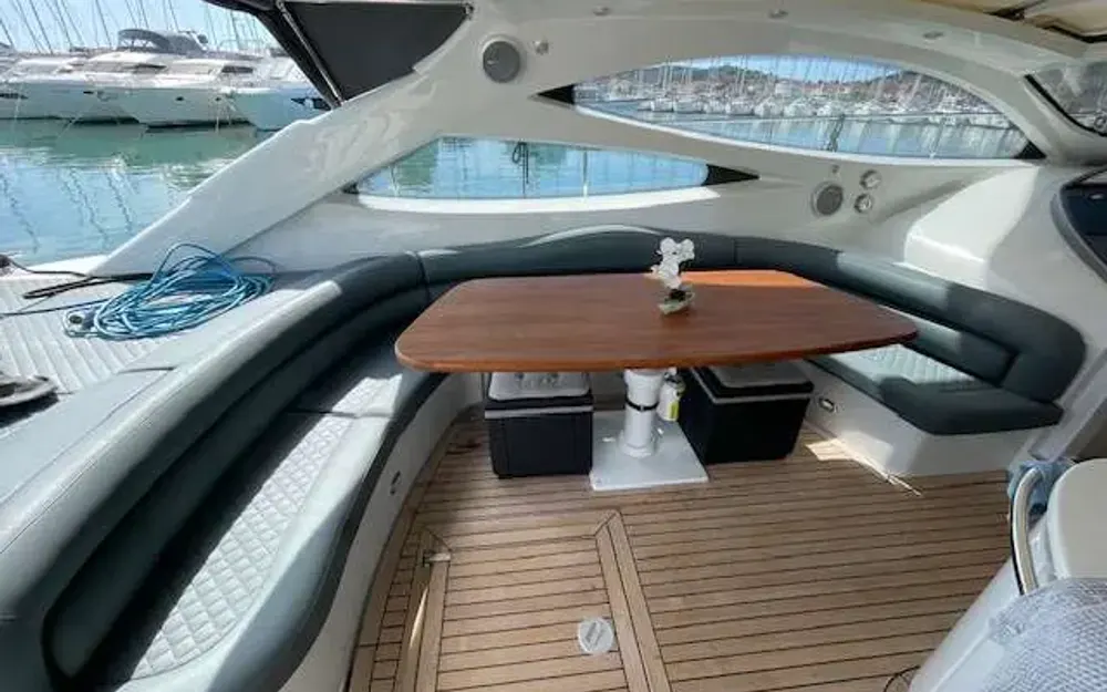 slider 12 Pershing  52
