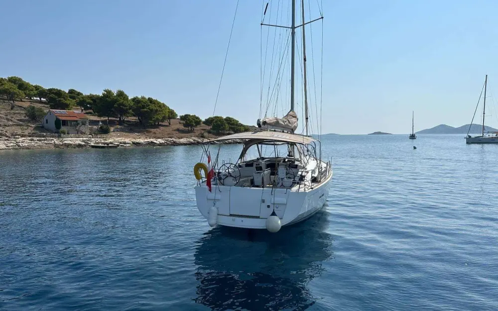slider 2 Jeanneau Sun Odyssey 439