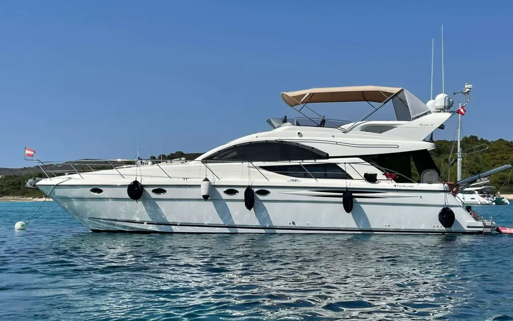 slider 10 Fairline Phantom 50