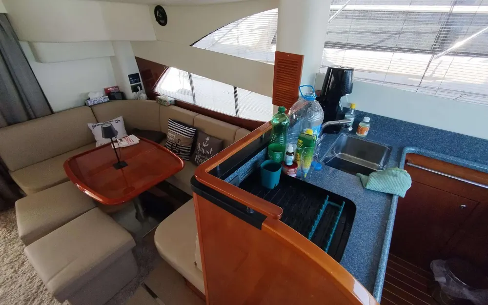 slider 13 Fairline Phantom 50