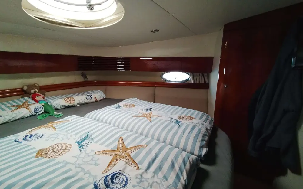 slider 1 Fairline Phantom 50