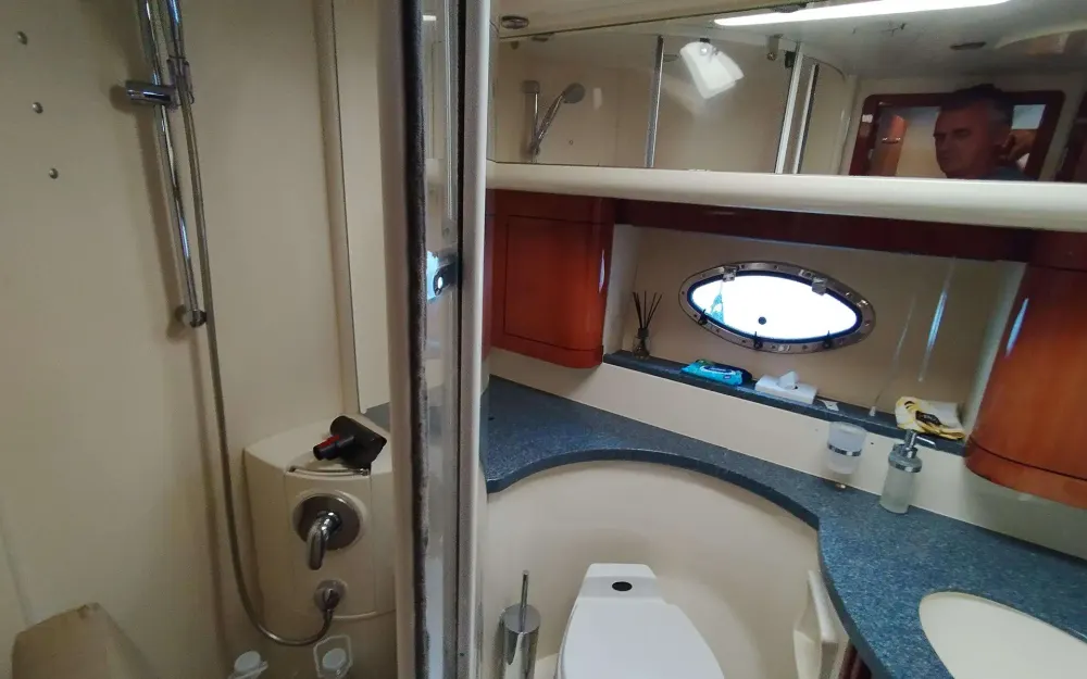 slider 23 Fairline Phantom 50