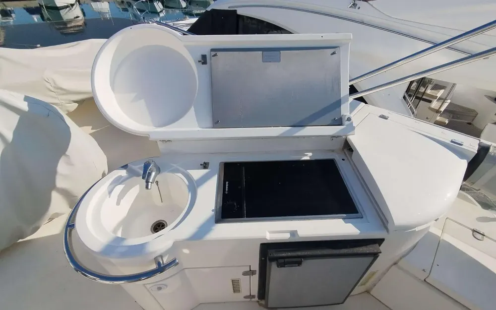 slider 24 Fairline Phantom 50