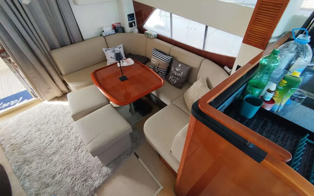 slider 30 Fairline Phantom 50