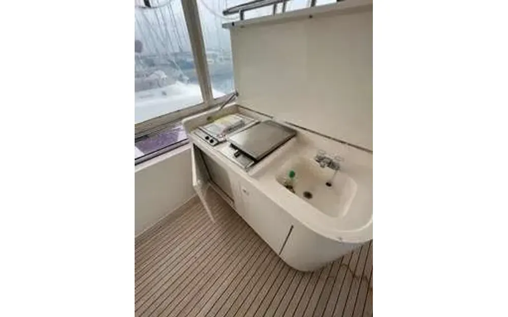 slider 10 Elegance Yachts Elegance 65