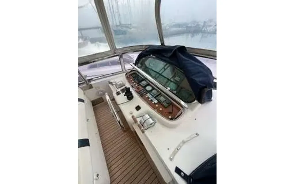 slider 16 Elegance Yachts Elegance 65
