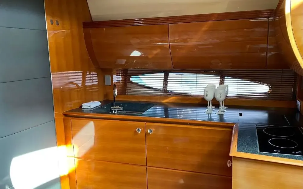 slider 8 Azimut Atlantis 55