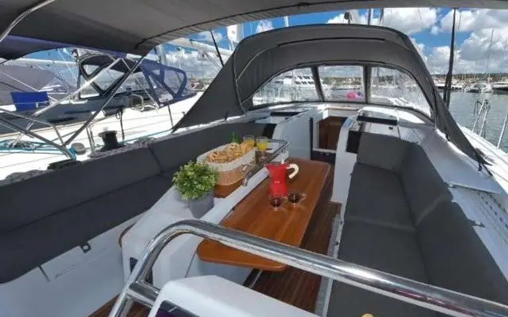 slider 18 Hanse  505 - null