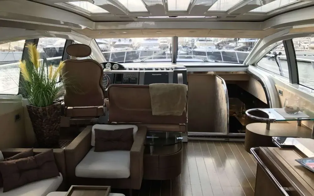 slider 10 Azimut  68 S
