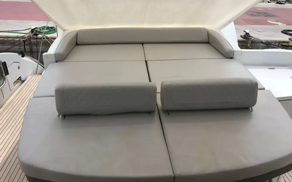 slider 12 Azimut  68 S