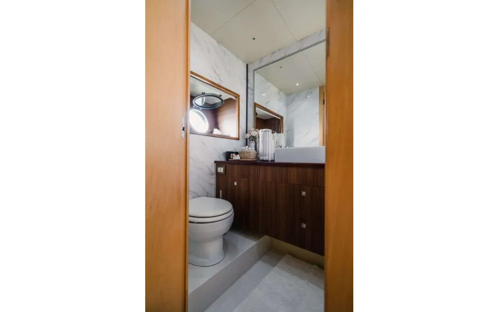 slider 17 Fashion Yachts Fashion 68
