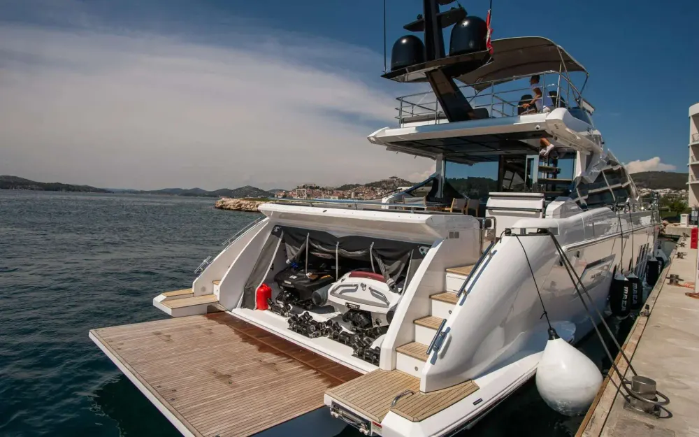 slider 24 Azimut  S7
