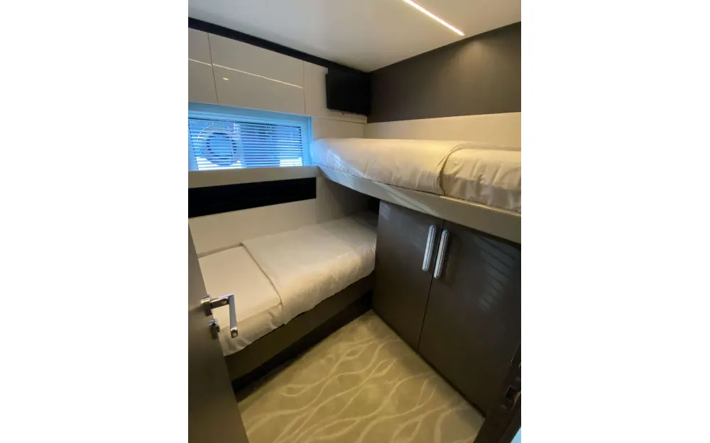 slider 25 Azimut  S7