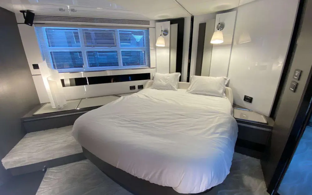 slider 27 Azimut  S7