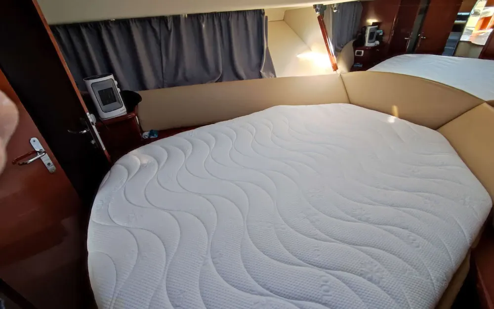 slider 12 Jeanneau Prestige 36
