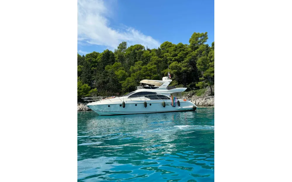 slider 0 Azimut Atlantis 50