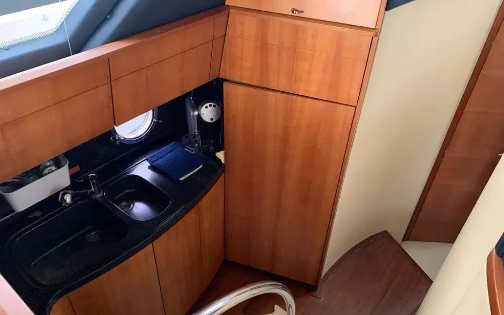 slider 15 Azimut Atlantis 50