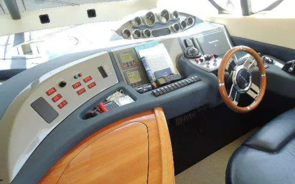 slider 19 Azimut Atlantis 50