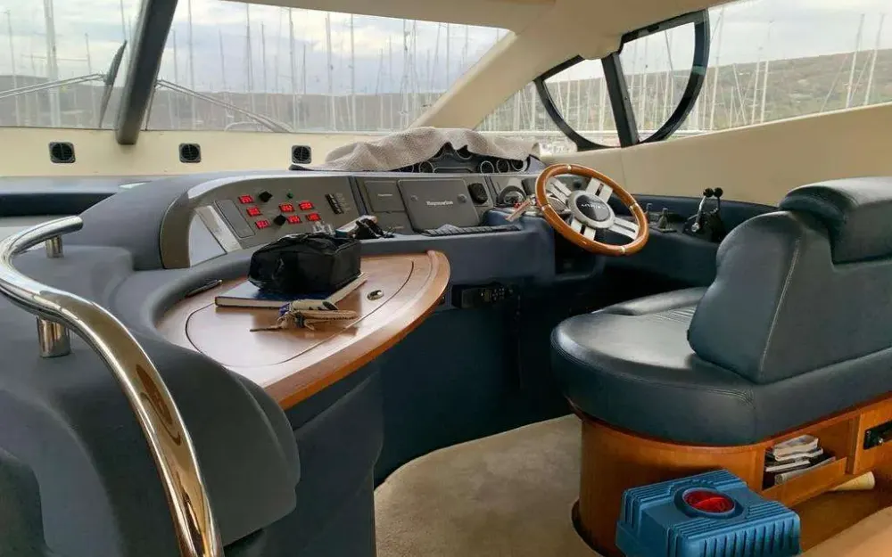 slider 6 Azimut Atlantis 50