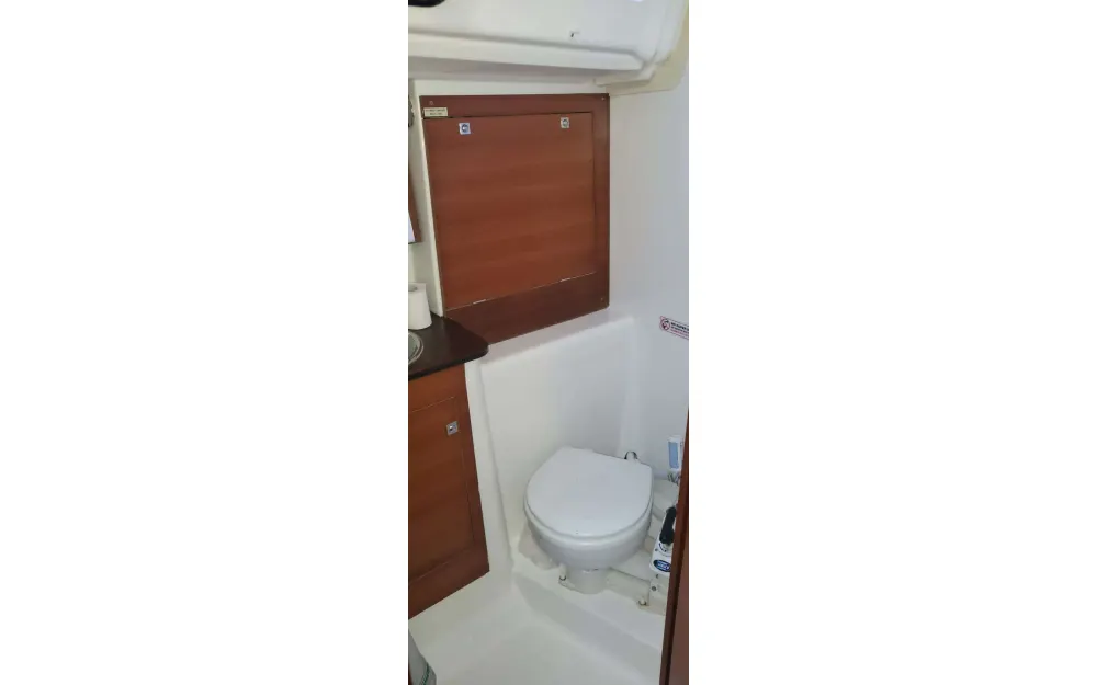 slider 8 Dufour  350