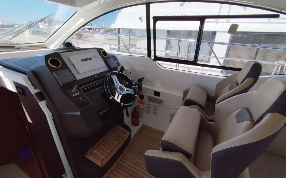slider 12 Azimut Atlantis 43