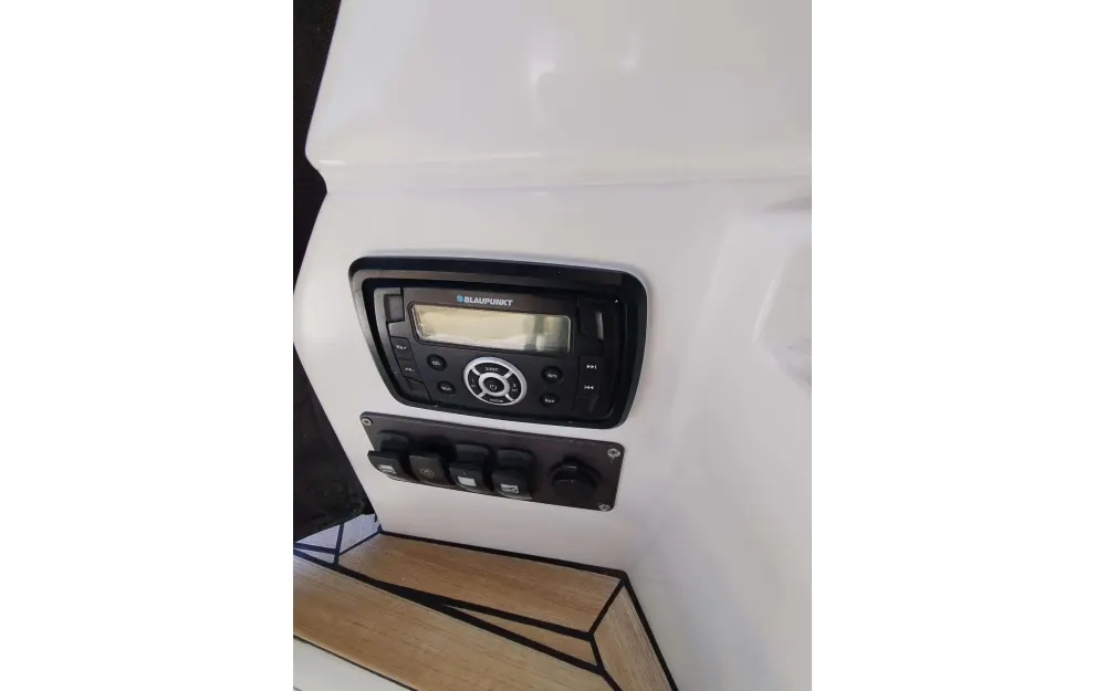 slider 17 Azimut Atlantis 43