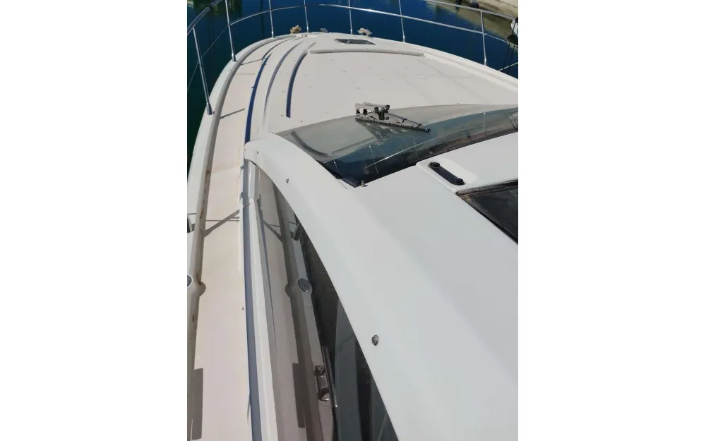 slider 21 Azimut Atlantis 43