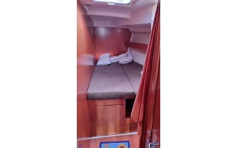 slider 3 Beneteau Cyclades 50.5