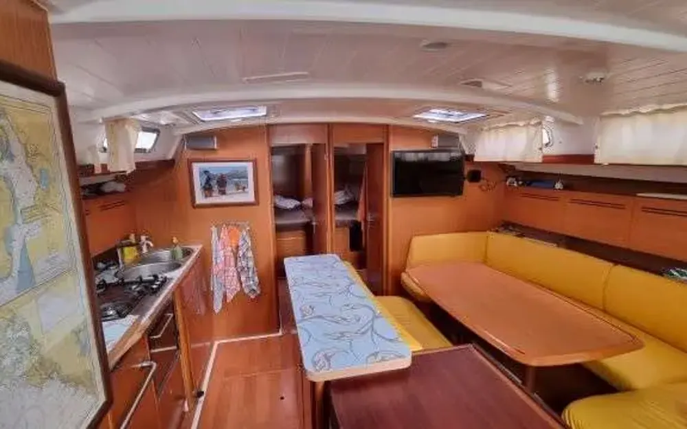 slider 4 Beneteau Cyclades 50.5