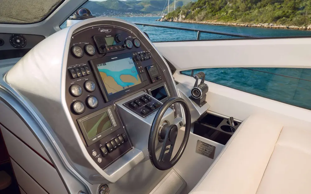 slider 16 Pershing  50