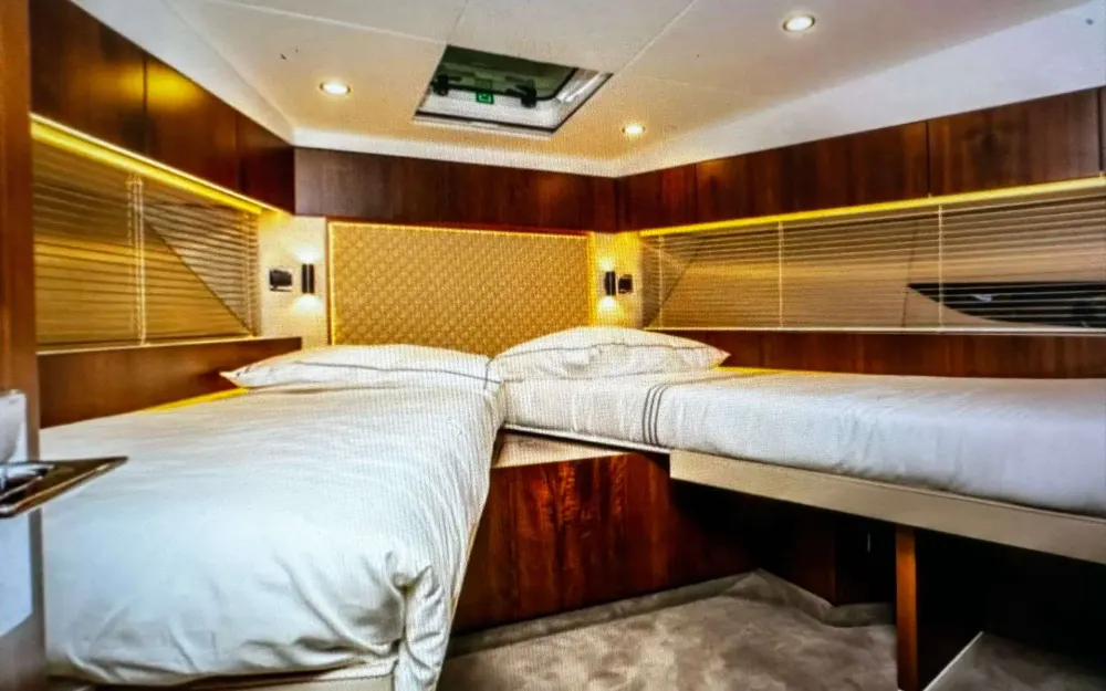 slider 16 Fairline Targa 48