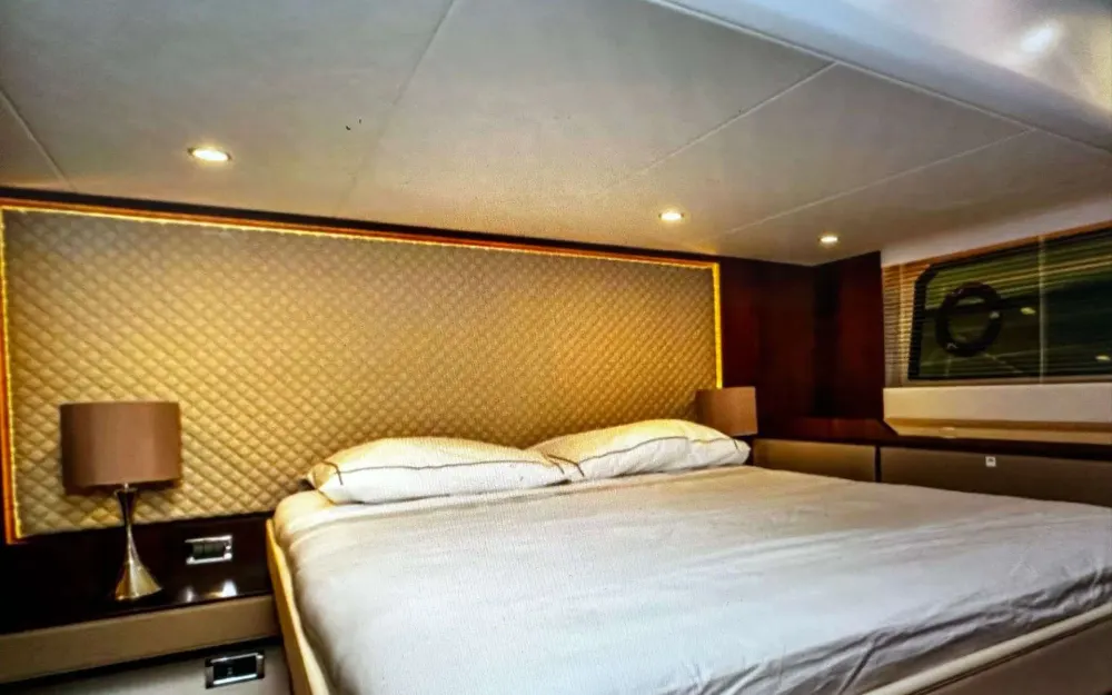 slider 6 Fairline Targa 48