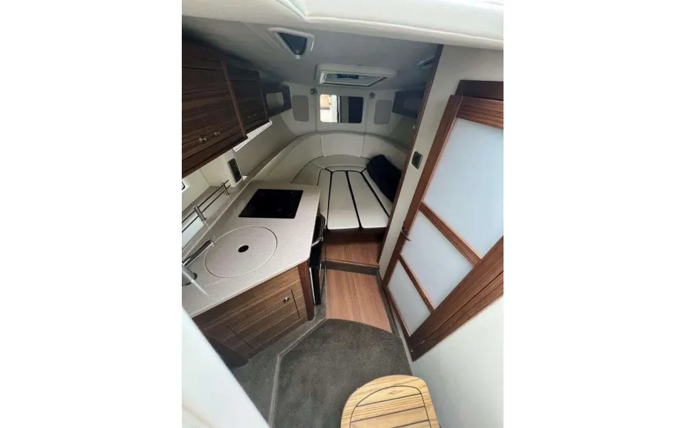 slider 2 Sea Ray Sundancer 265