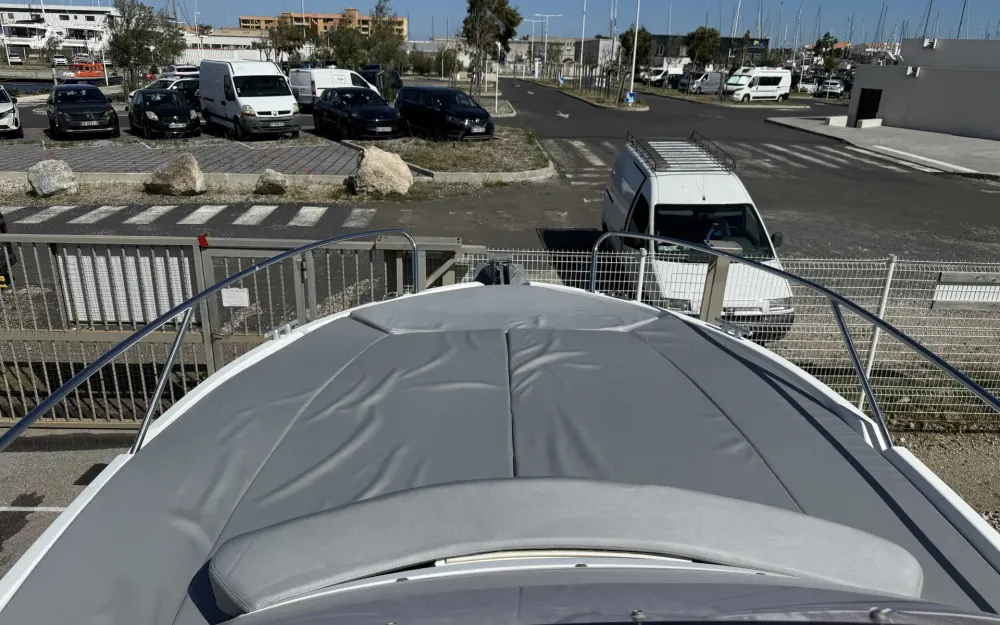 slider 11 Beneteau Flyer 750 Sun Deck