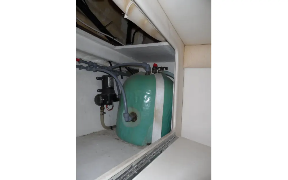 slider 23 Sealine  S 28
