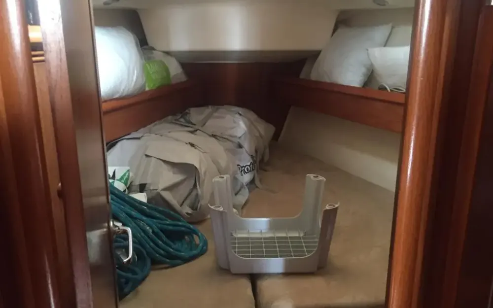 slider 21 Jeanneau Sun Odyssey 43