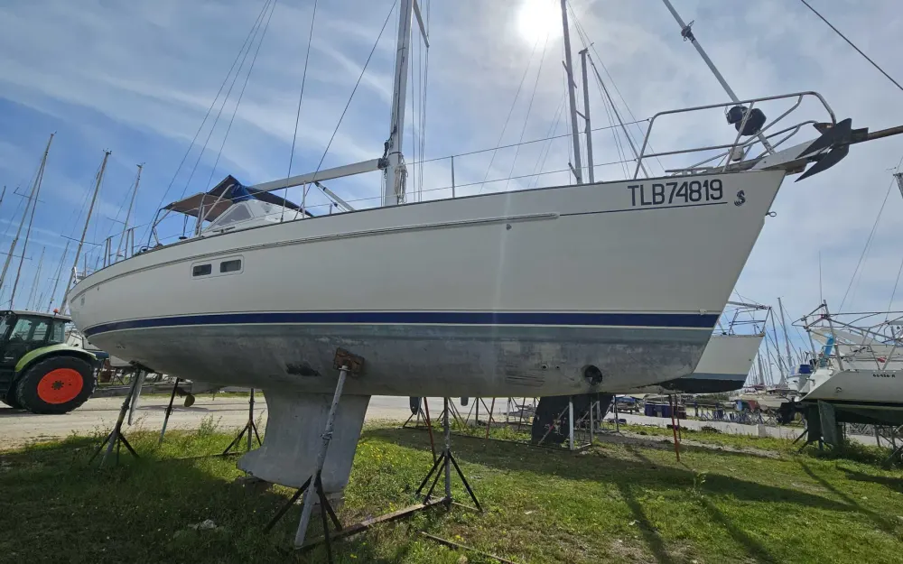 slider 0 Beneteau Oceanis 42 CC
