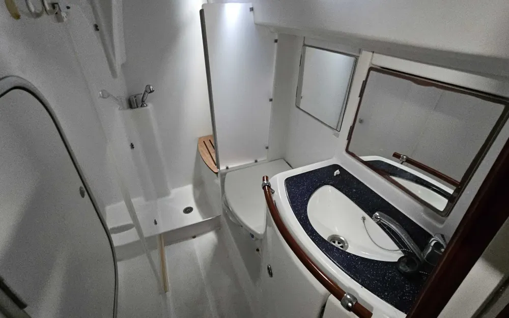 slider 14 Beneteau Oceanis 42 CC