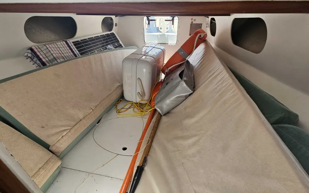 slider 12 Lerouge Yachts Design Pulsar 33