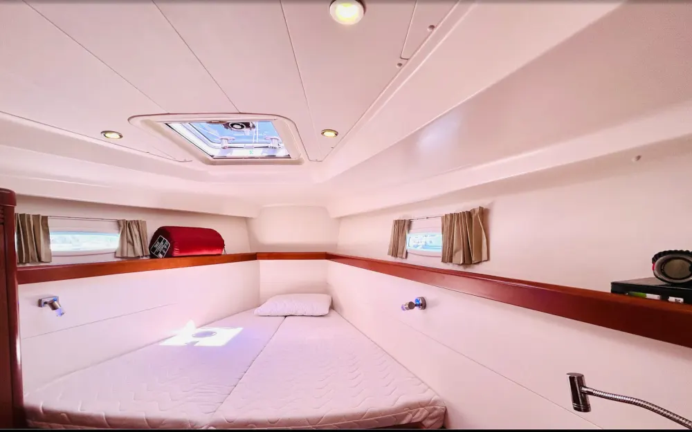 slider 5 Beneteau Oceanis 46