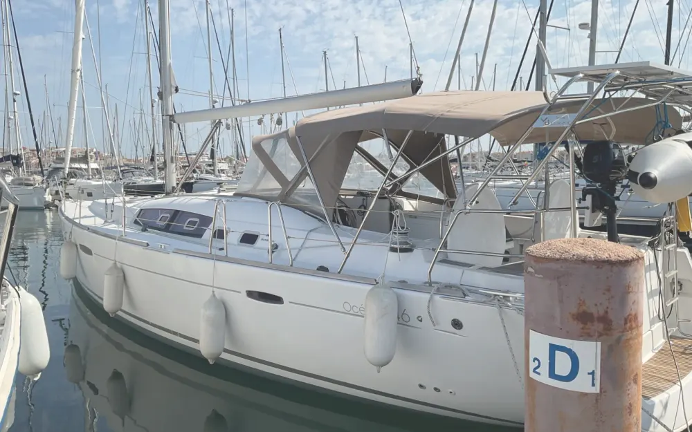 slider 0 Beneteau Oceanis 46